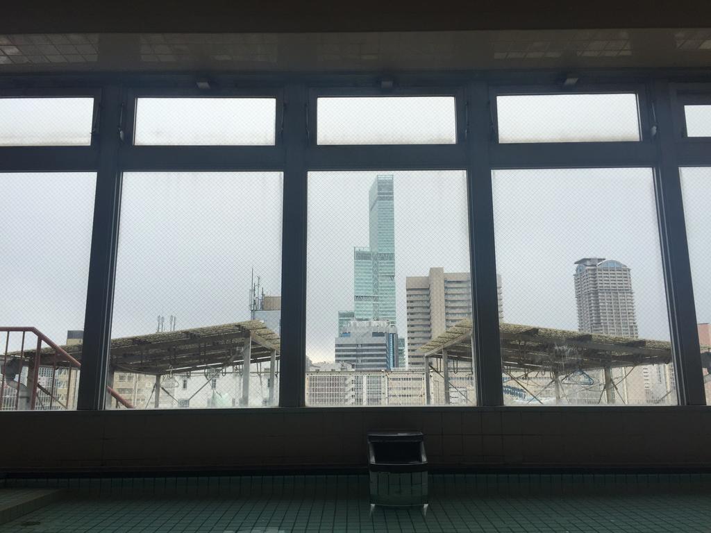 Business Hotel Shinbashi Osaka Exterior foto